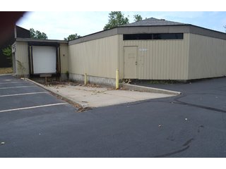 Property photo 2 - 7700 Square Foot Office & Warehouse Building